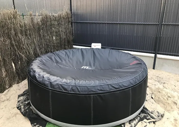 Holiday home Petale De Rose A *